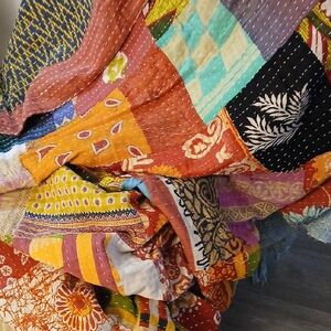 Handcrafted Multicolor Patchwork Quilt Throw - Vibrant Orange & Teal